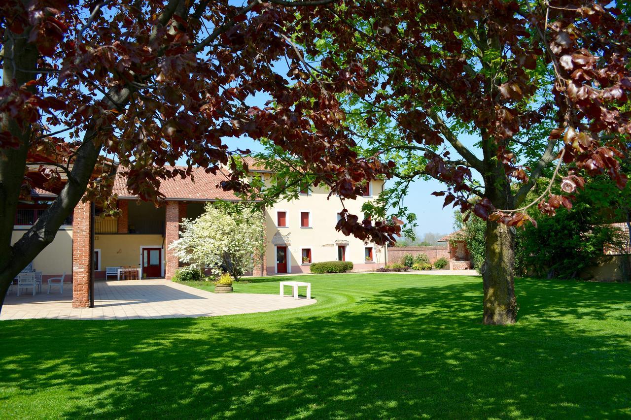 Villa Agriturismo Borgo Tecla Rosà Exterior foto